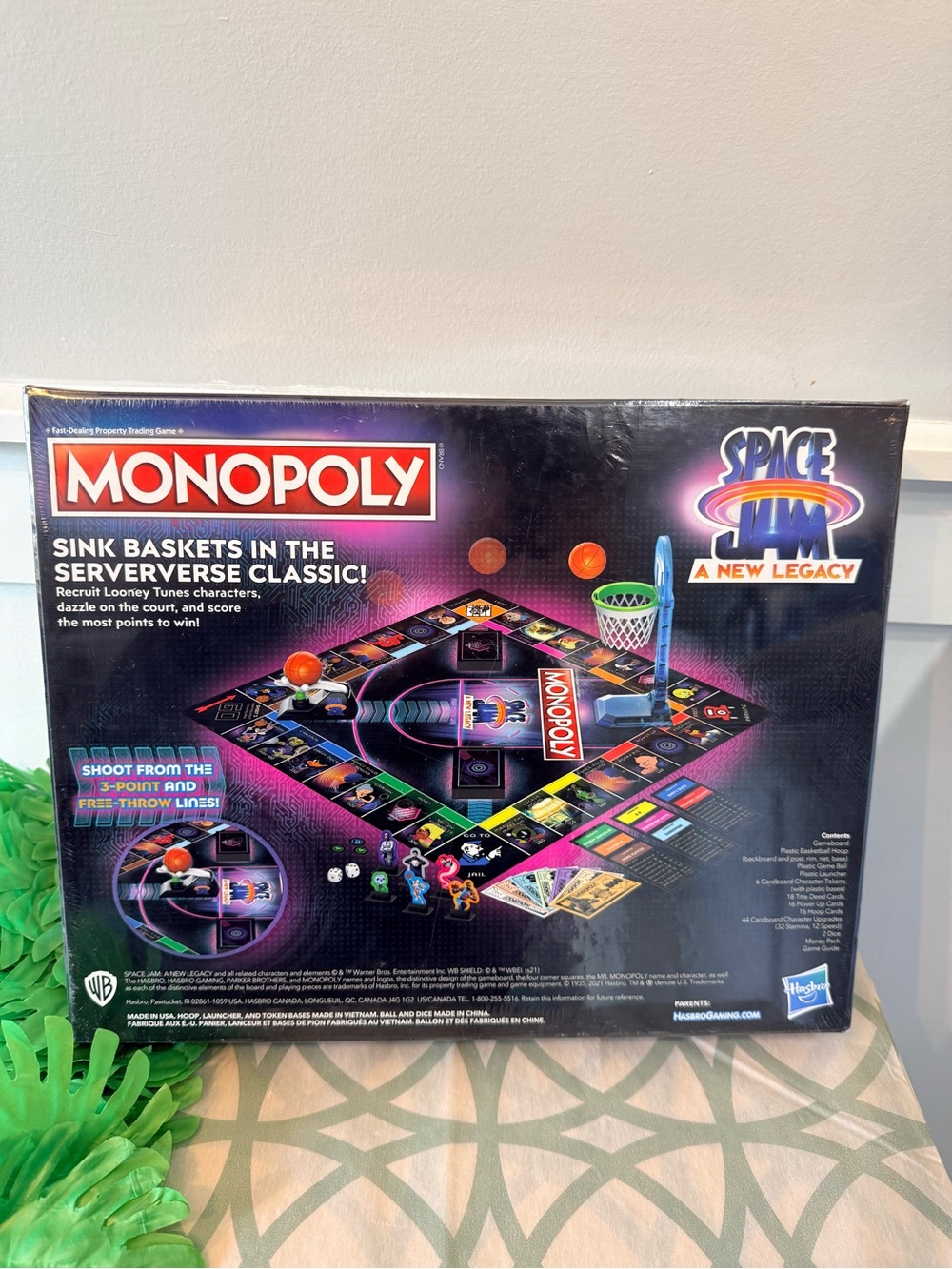 • Monopoly Space Jam A New Legacy Boardgame - Picture 3 of 3